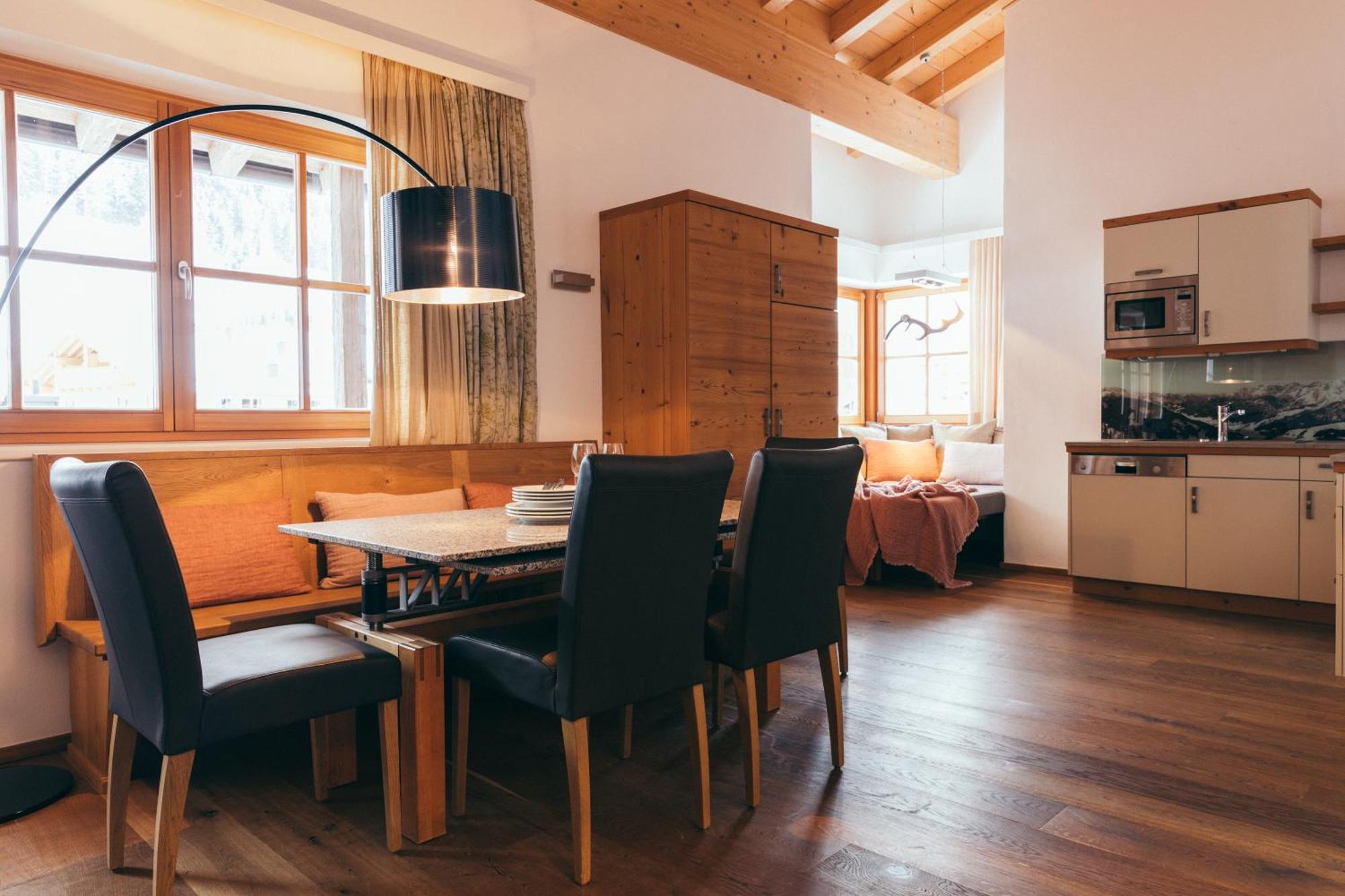 Boutique Hotel Das Rivus Леоганг Стая снимка